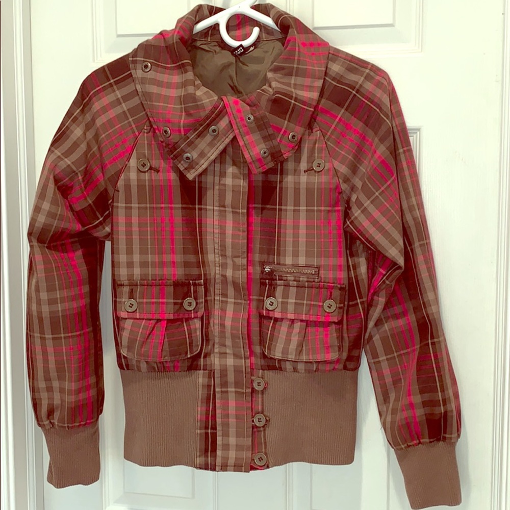 Divided plaid jacket